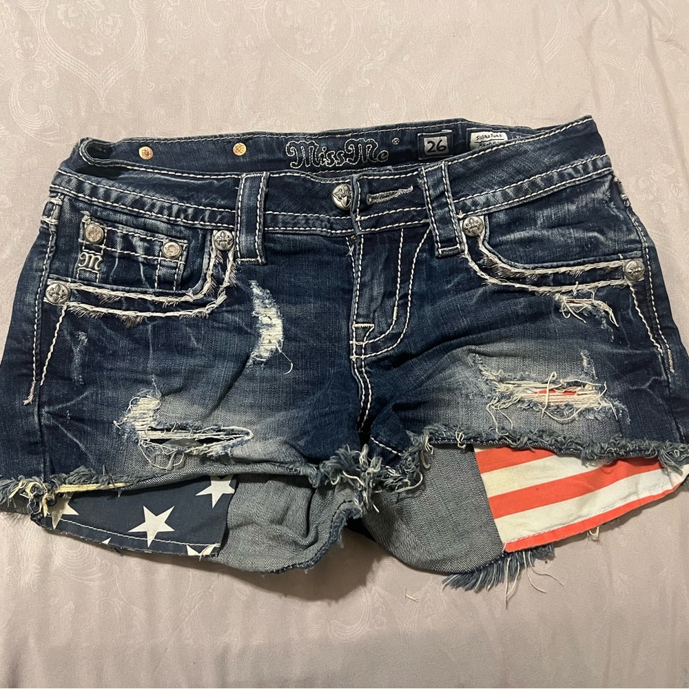 Miss Me Size 26 Patriotic Flag Shorts Hard To Find!!